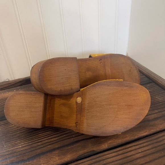 Seychelles Mustard Suede Slide Sandals - Picture 7 of 8